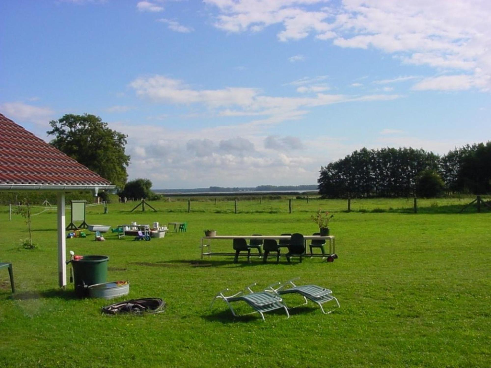 Ferienwohnung Nr 07 Og Spitzboden บอร์น ภายนอก รูปภาพ